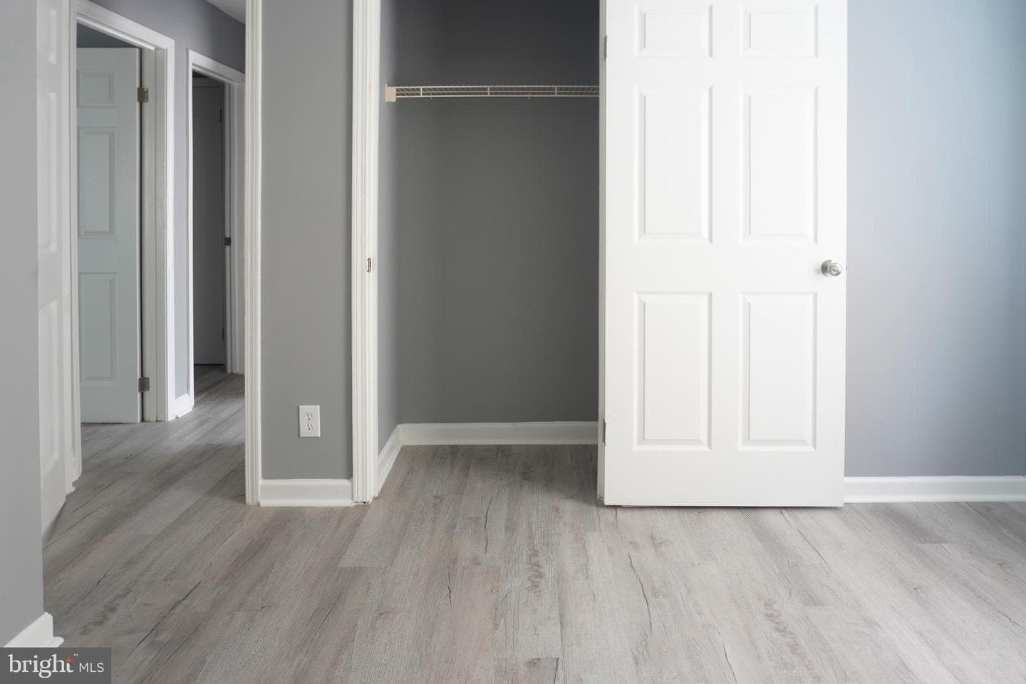 8102 Thornfield Terrace photo 15