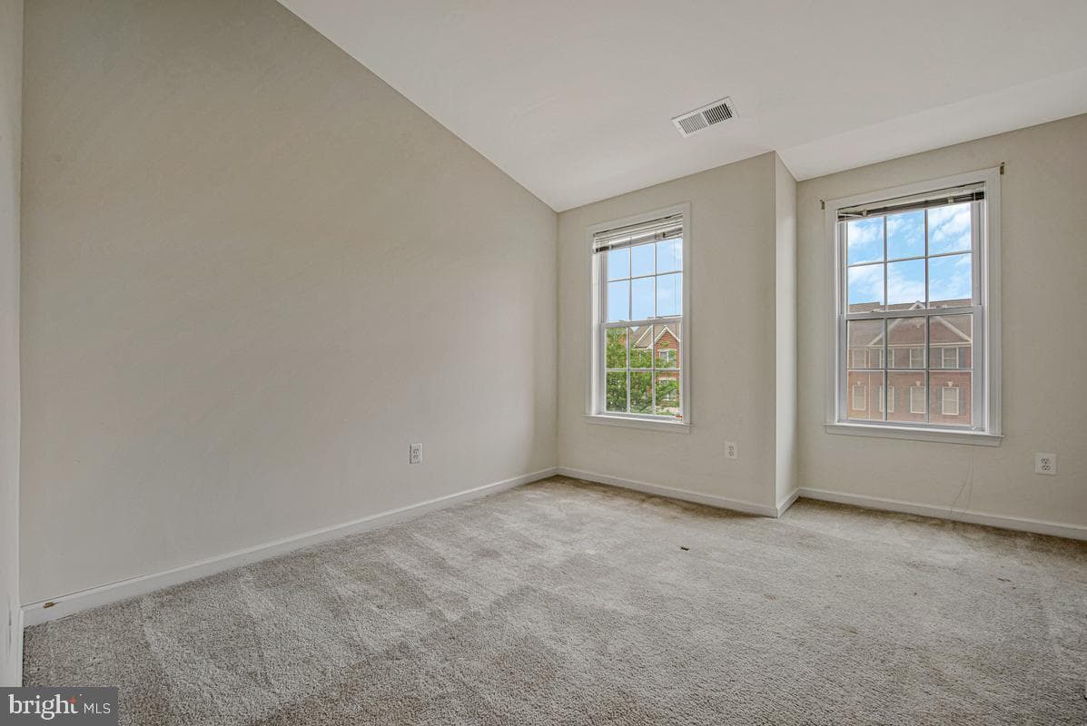 4507 Thoroughbred Drive photo 21