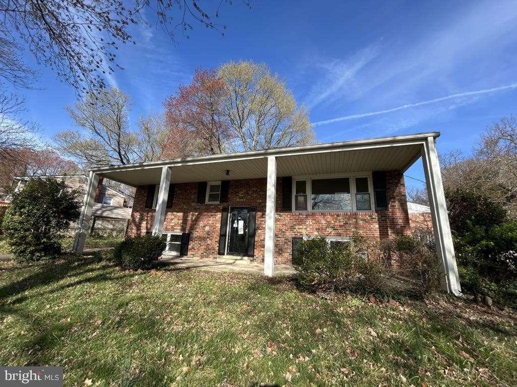1506 Stirling Court
