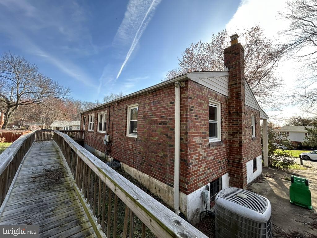 1506 Stirling Court photo 13