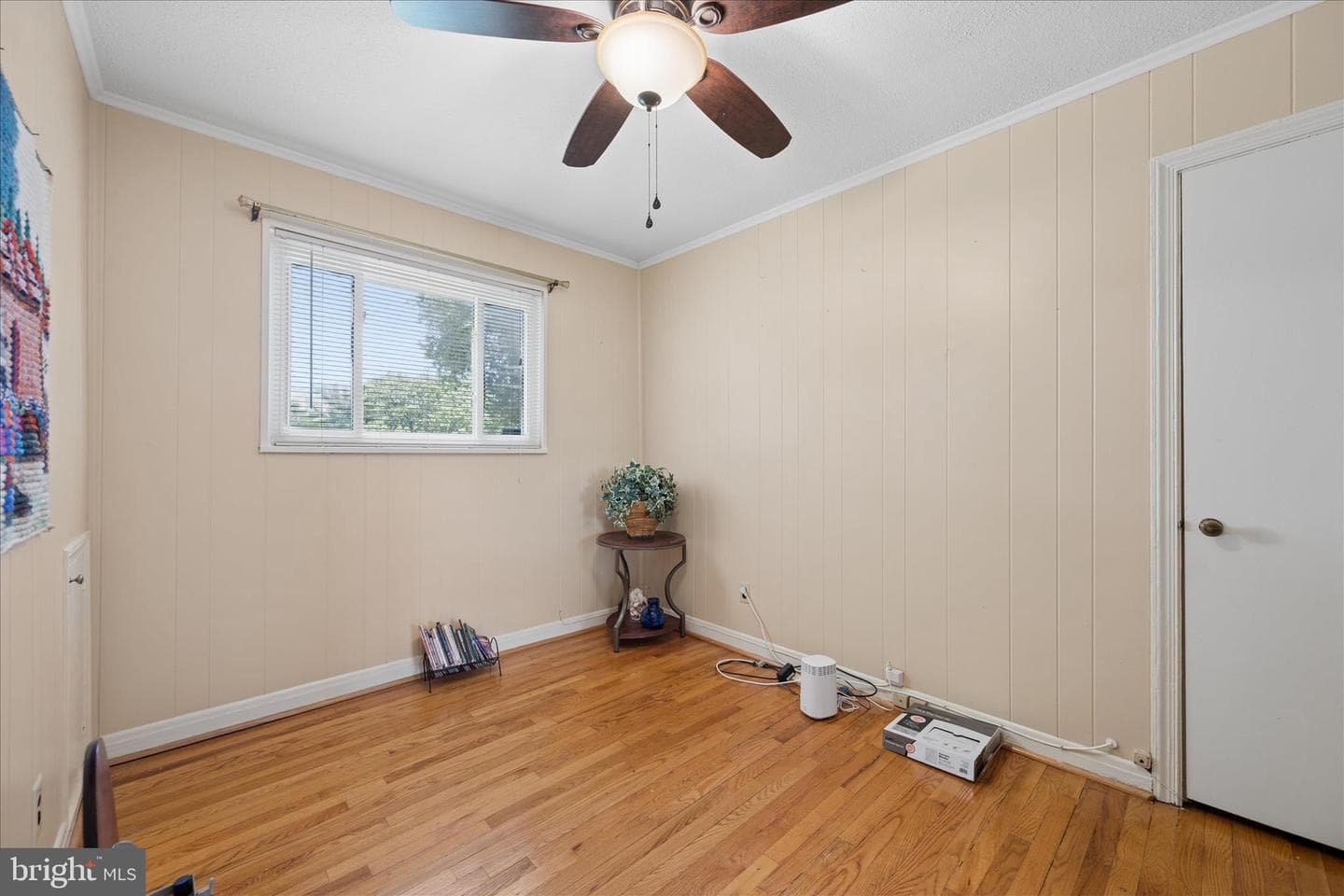 6803 Adelphi Road photo 37