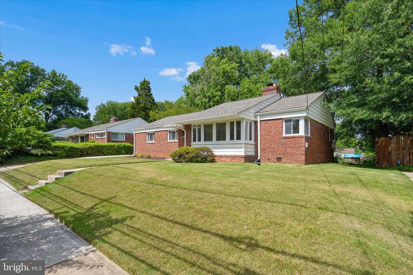 6803 Adelphi Road photo 50