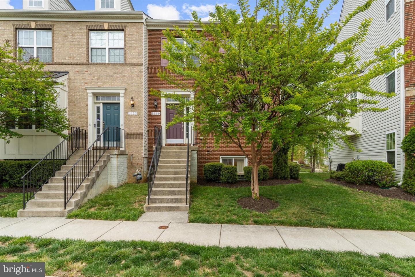 2119 Garden Grove Lane