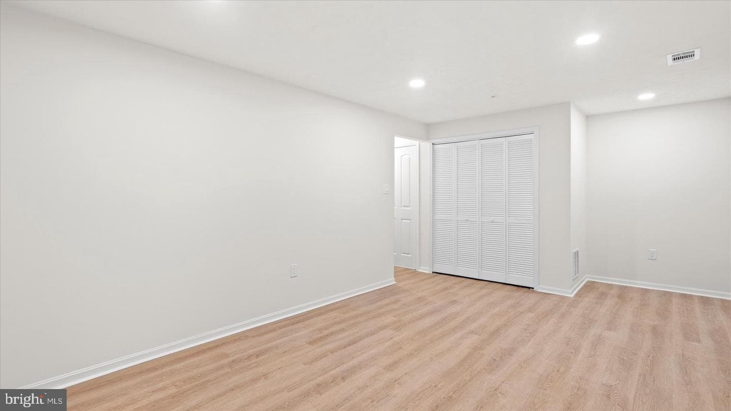 13818 Gullivers Trail photo 5