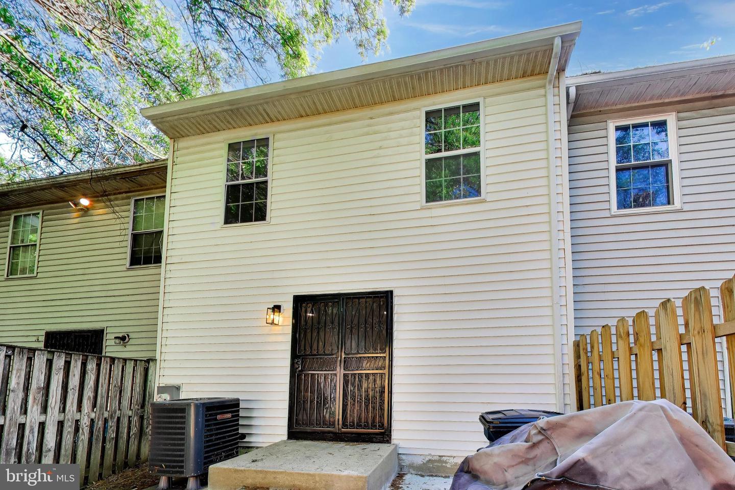 5509 K Street photo 32