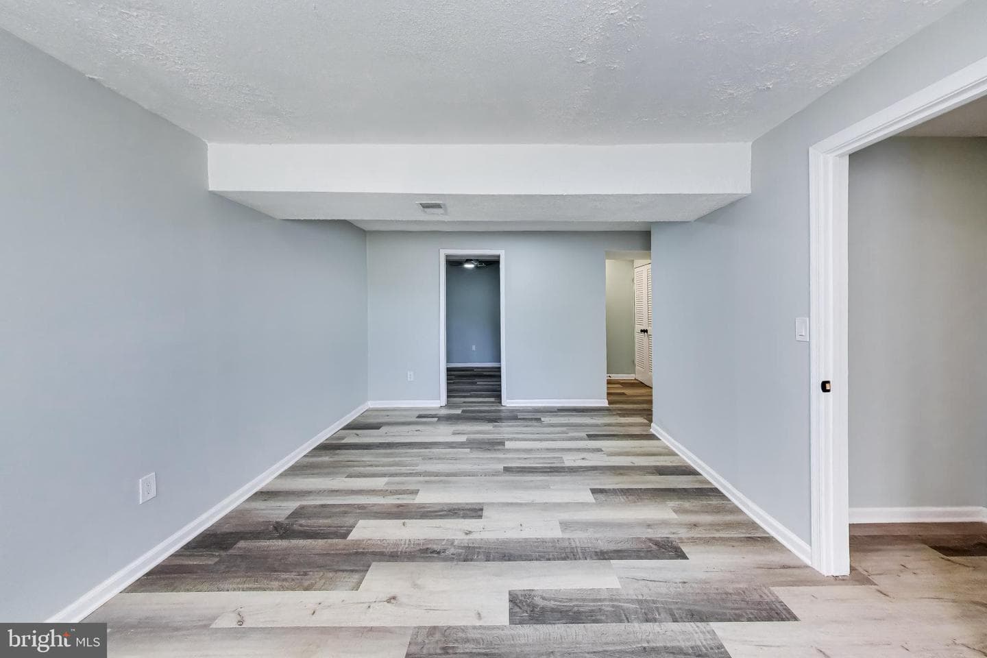 5509 K Street photo 7