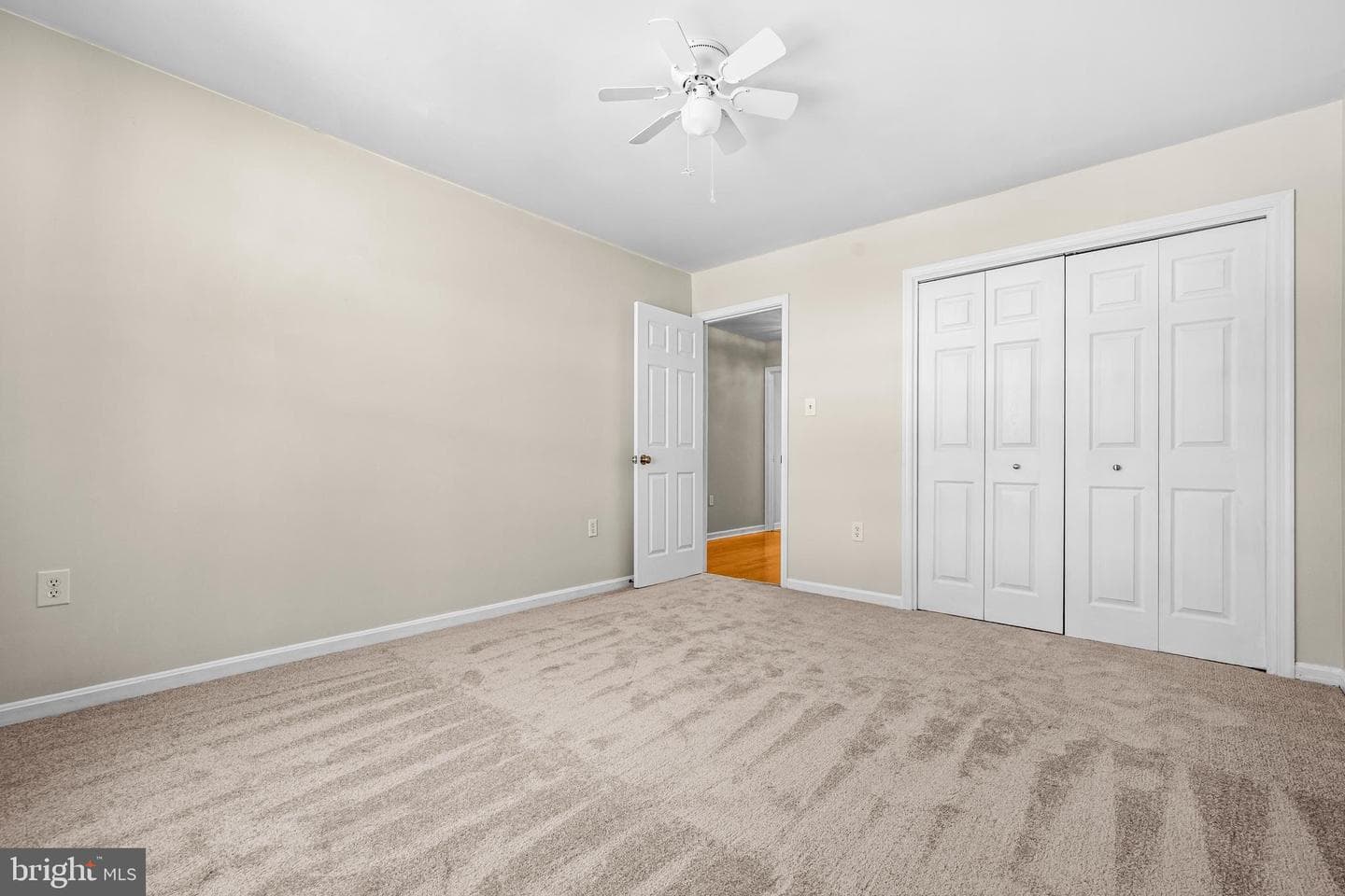 6102 Gallery Street photo 22