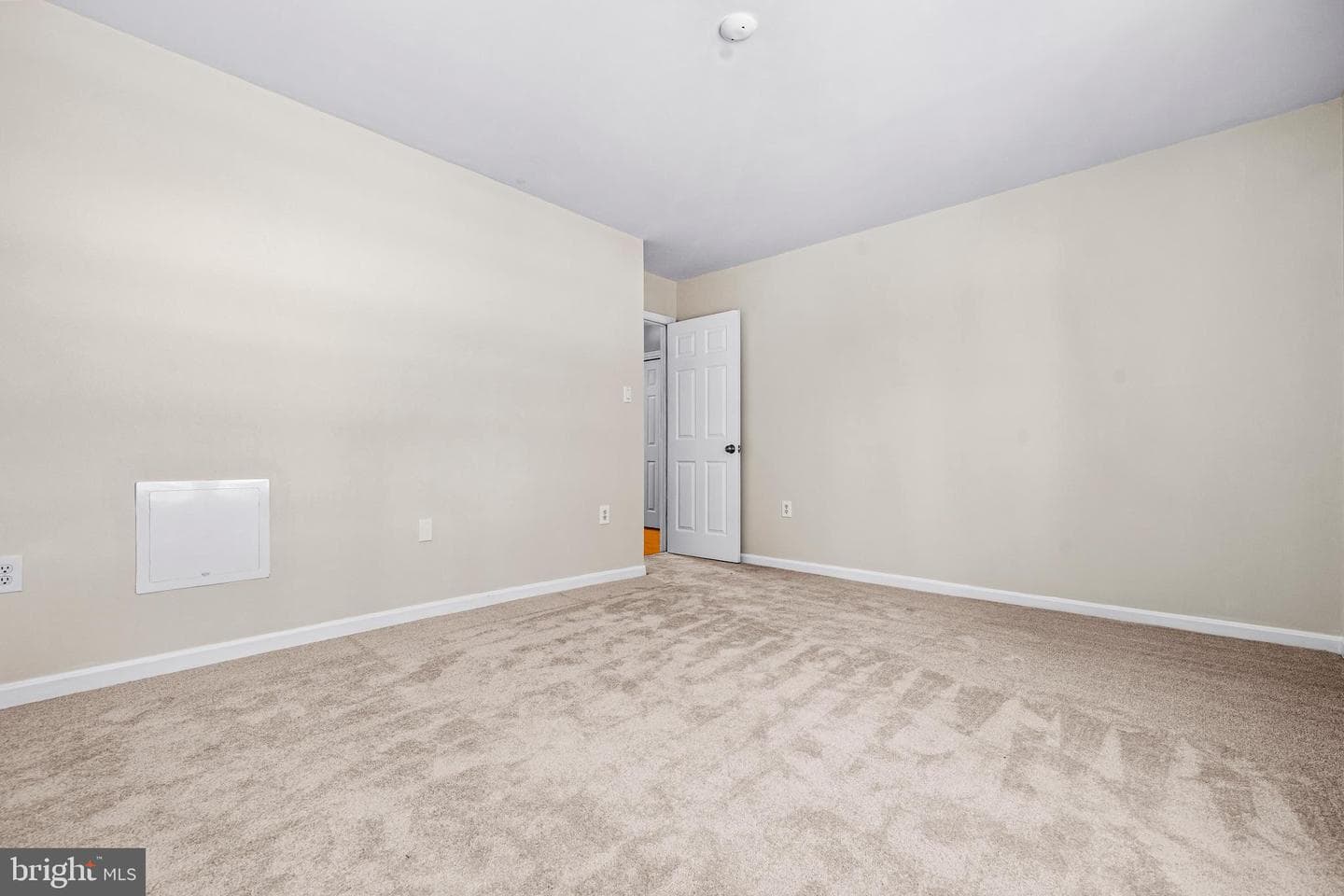 6102 Gallery Street photo 24