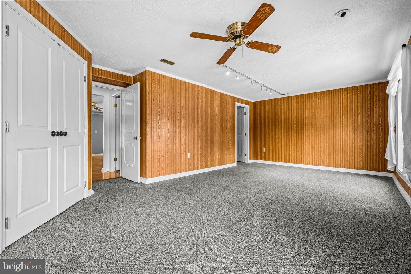 6102 Gallery Street photo 30