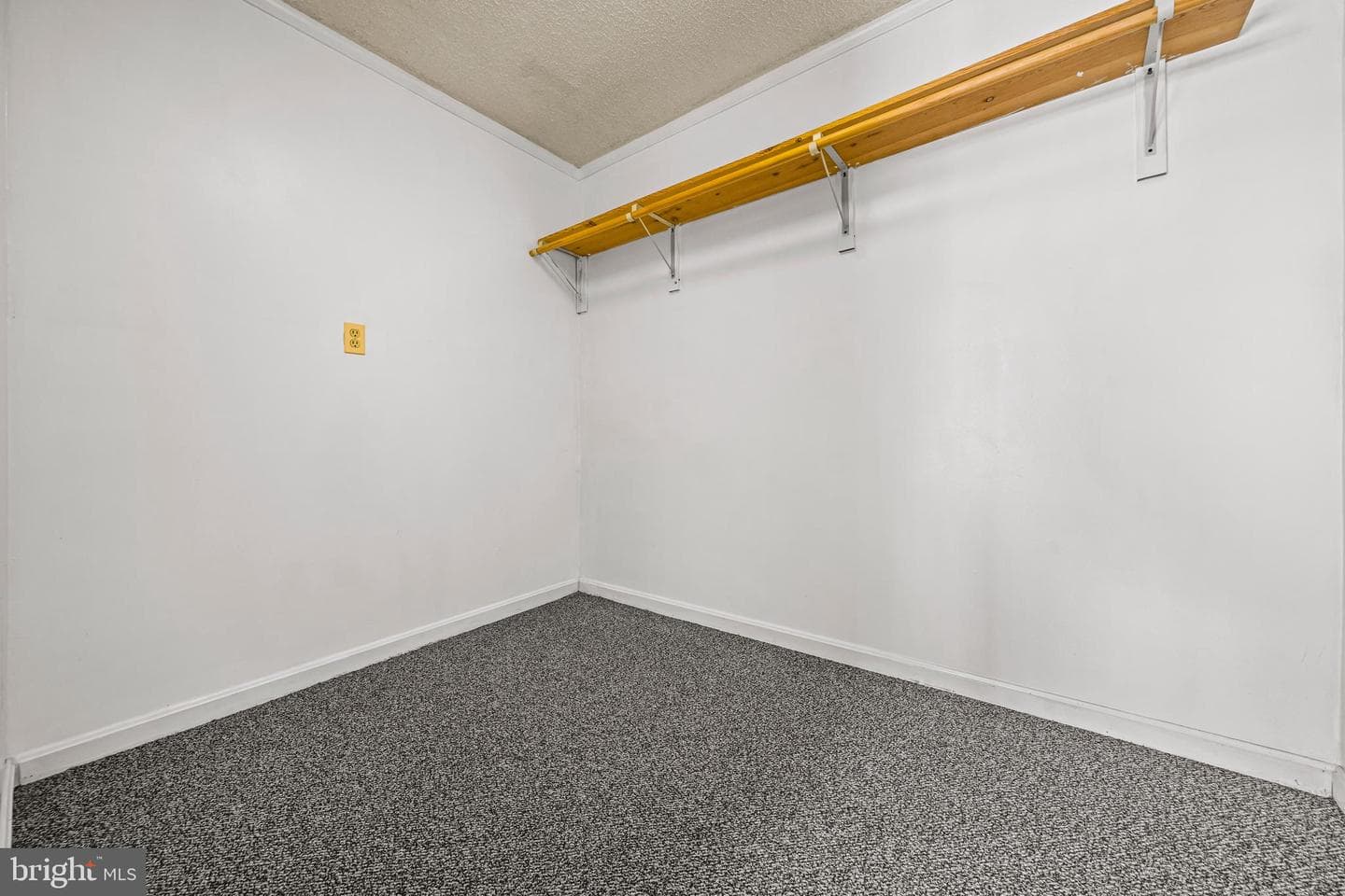 6102 Gallery Street photo 31