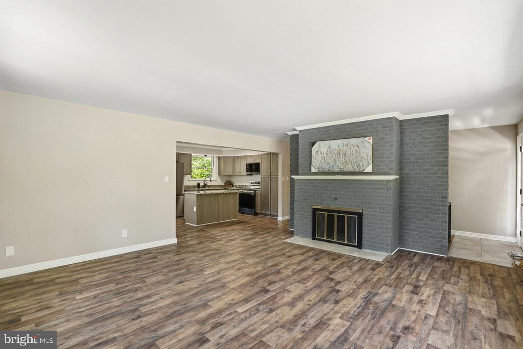 309 Cedar Ridge Drive photo 12