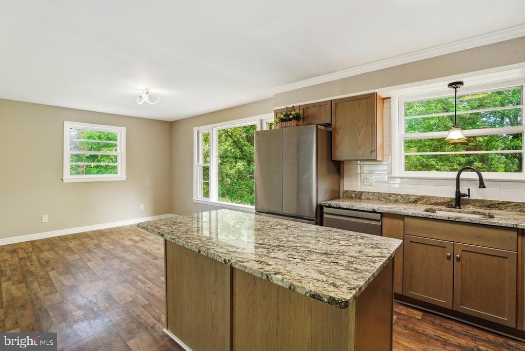 309 Cedar Ridge Drive photo 24