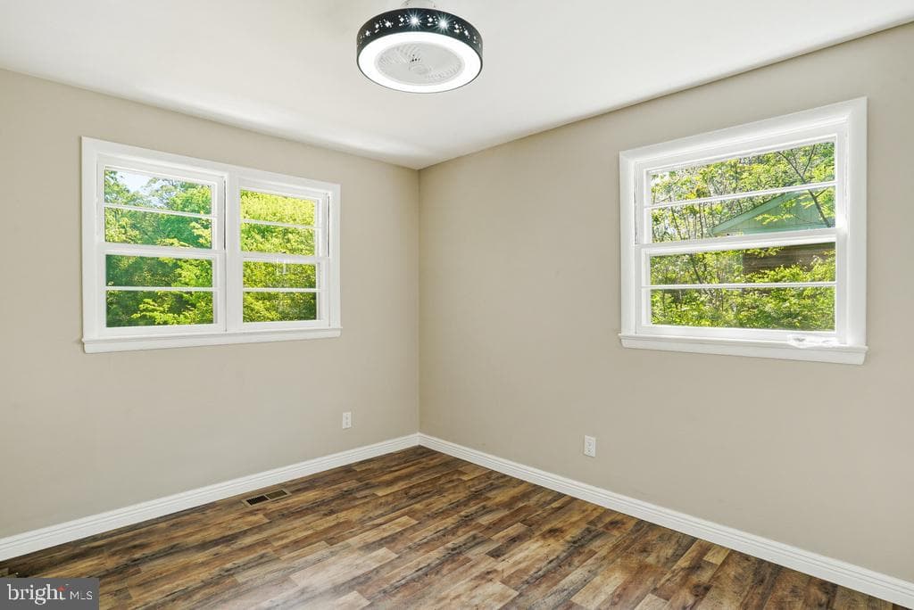 309 Cedar Ridge Drive photo 28
