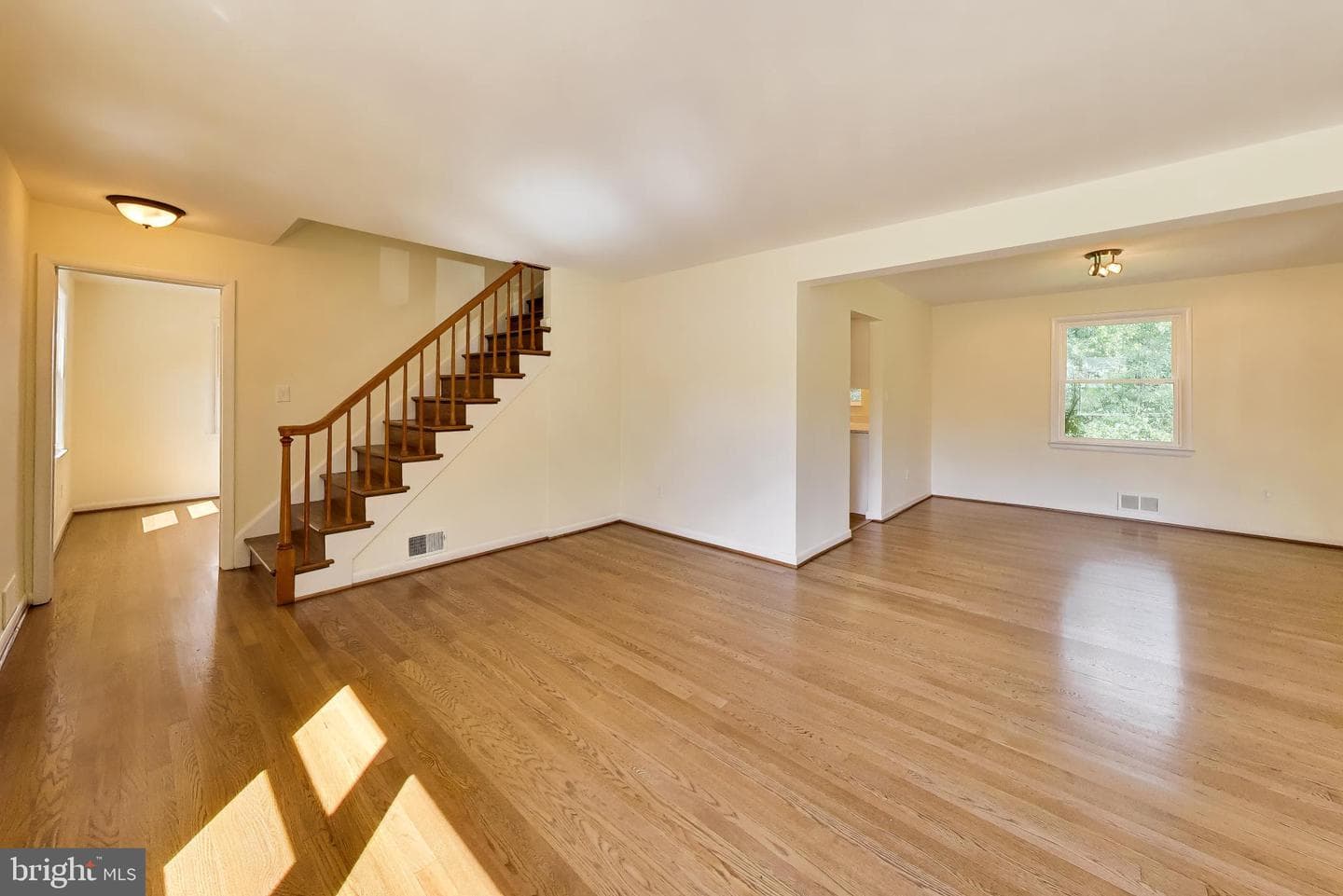 3205 Crest Avenue photo 4