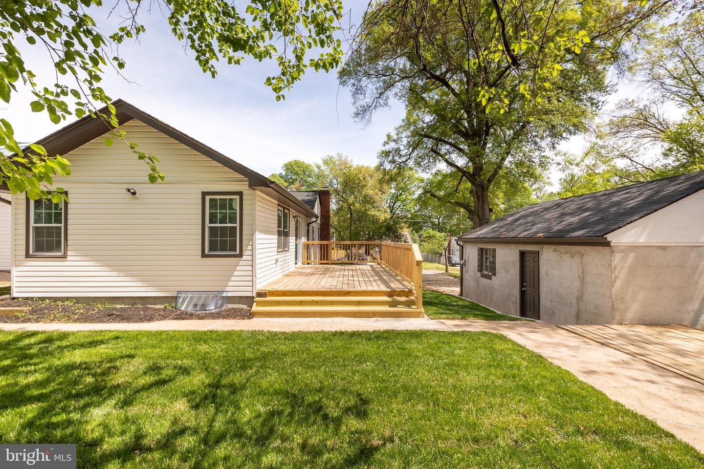 9520 48th Avenue photo 42