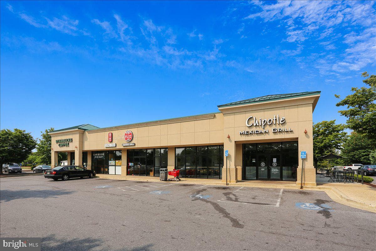 11344 Cherry Hill Road #101 photo 32
