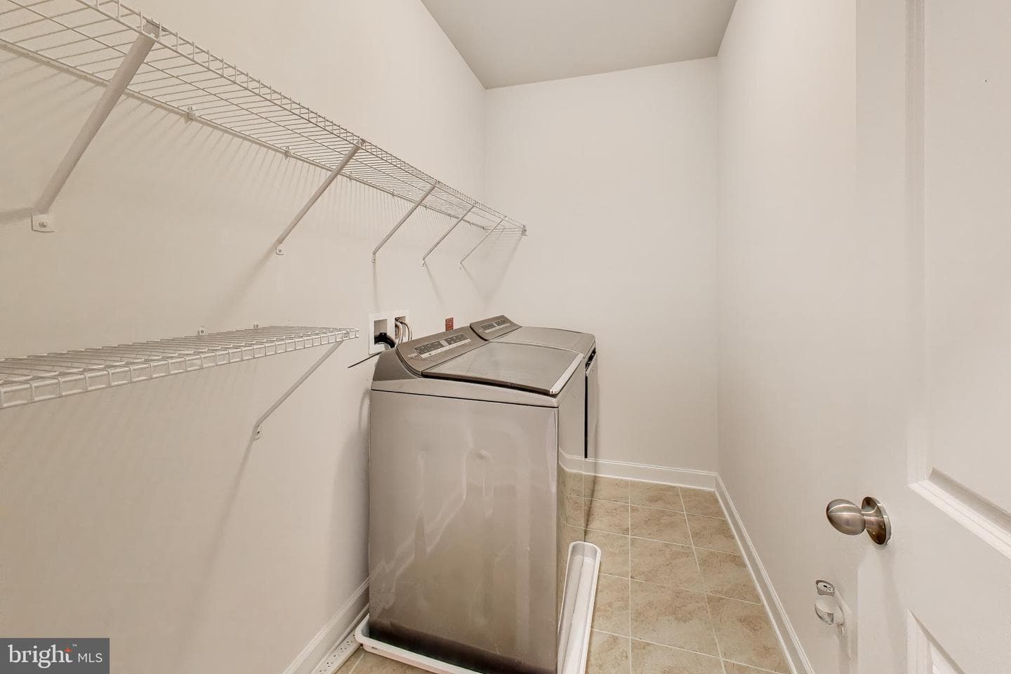 517 Windboard Way photo 23