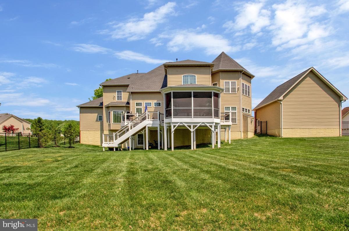 12903 Woodmore North Boulevard photo 3