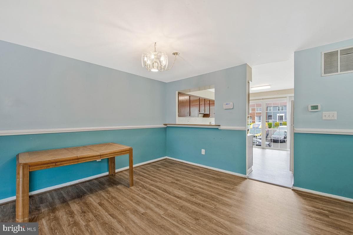 10721 Castleton Turn photo 12