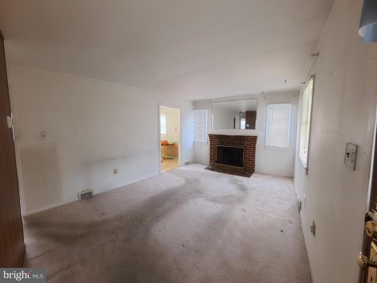 9428 Washington Blvd photo 4