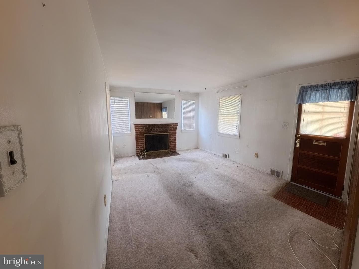 9428 Washington Blvd photo 5
