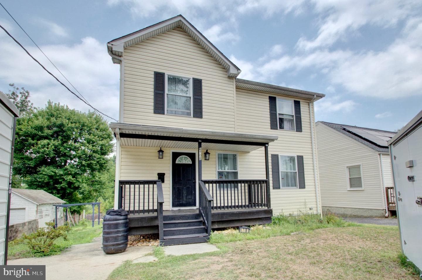 6708 Boxwood photo 2