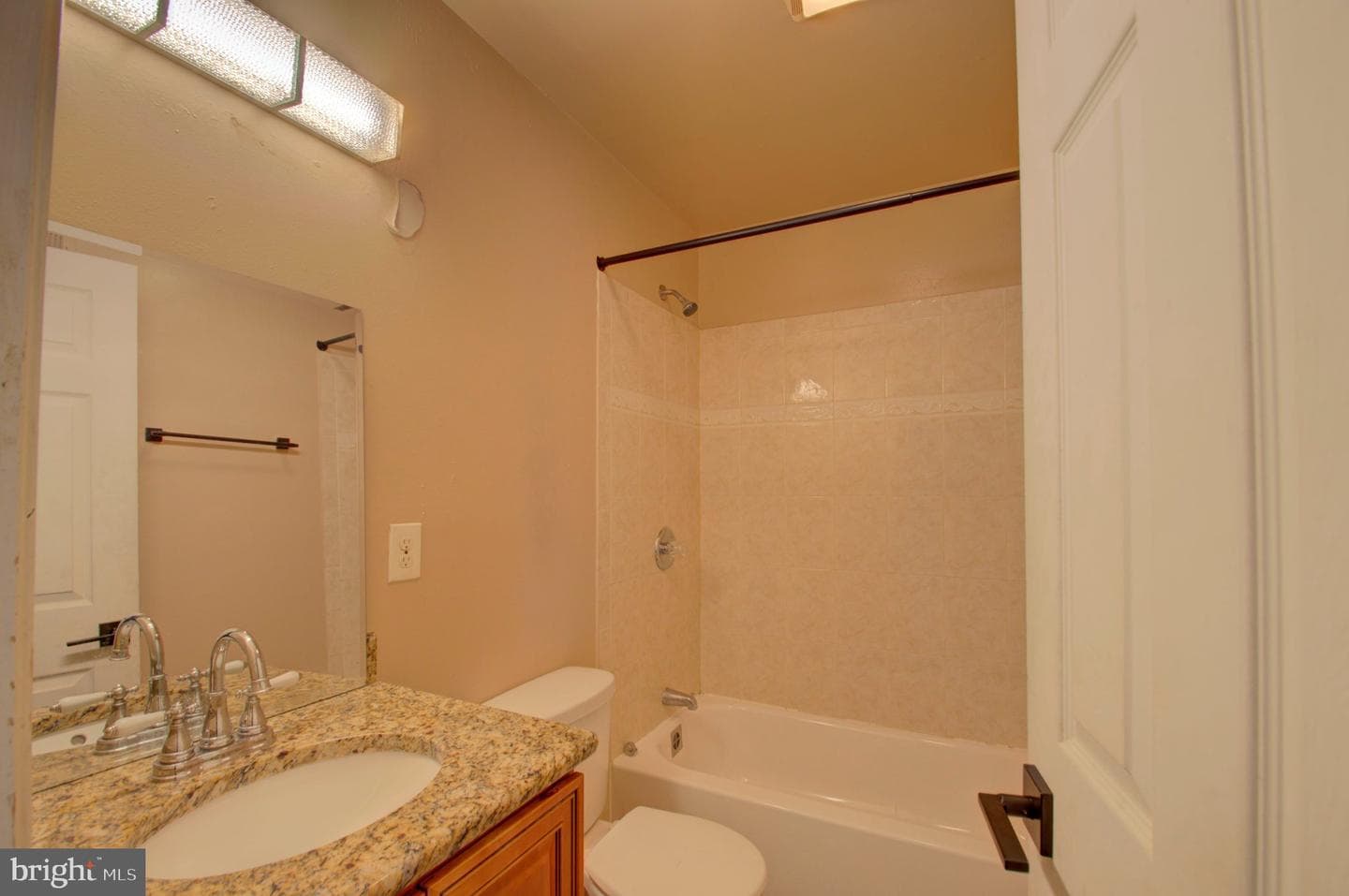 6708 Boxwood photo 28