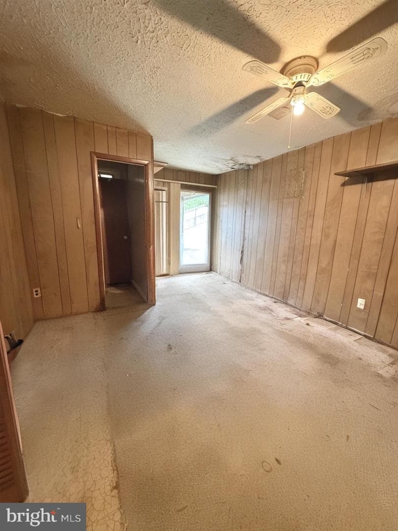 10315 Farrar Avenue photo 9