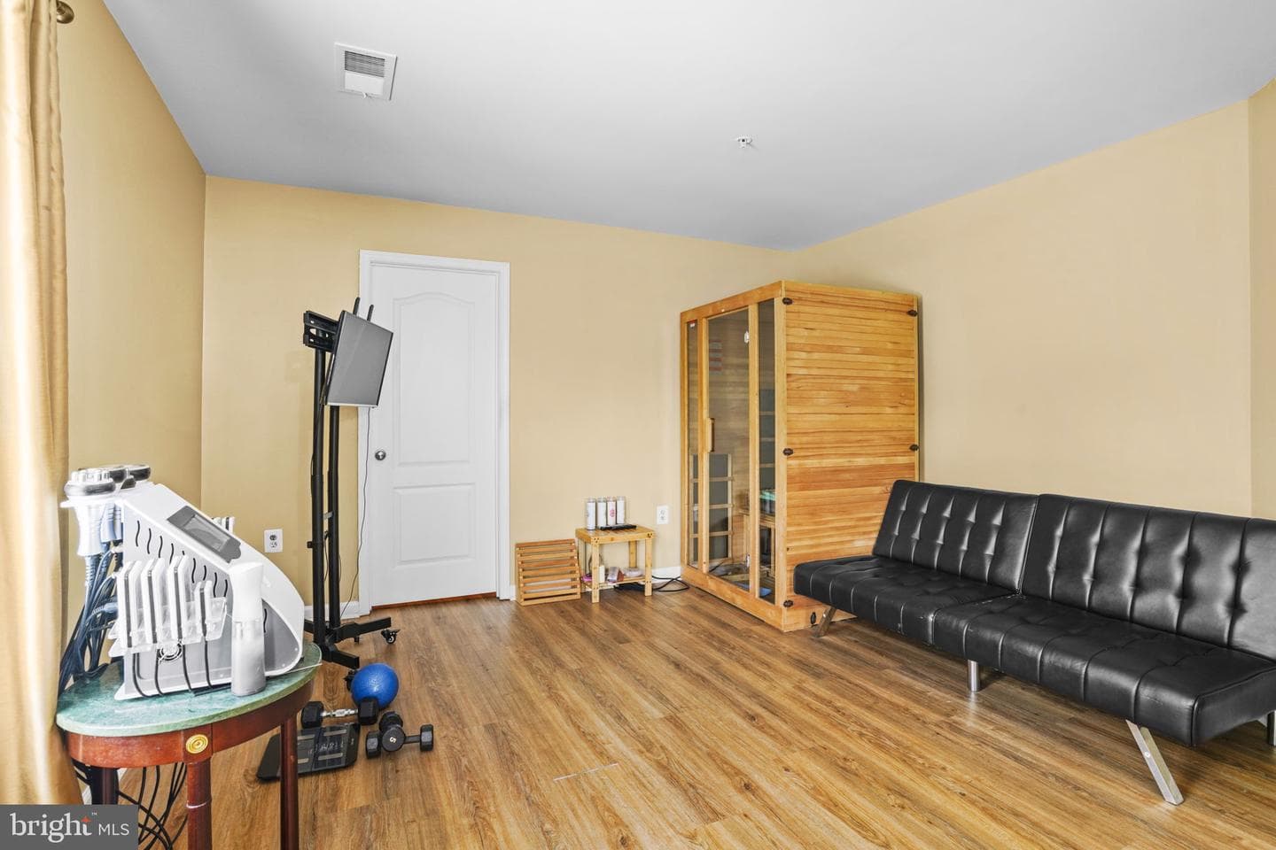 1507 Saint Albans Lane photo 32
