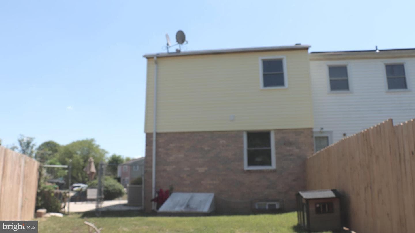 1701 Rollins Place photo 24