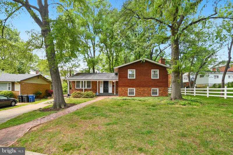 7608 Villanova Road photo 3