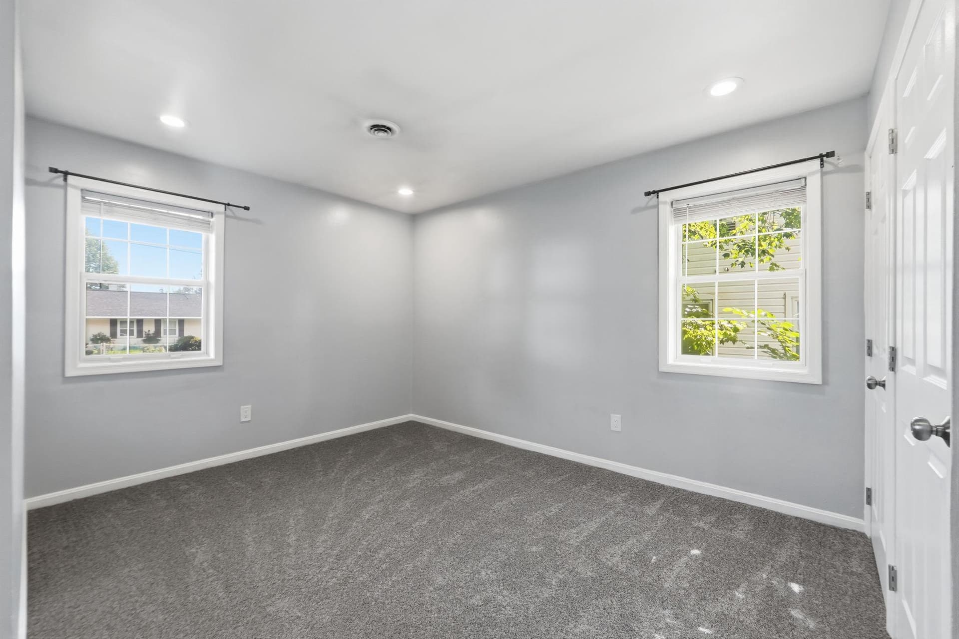 1100 Elkhart Street photo 13