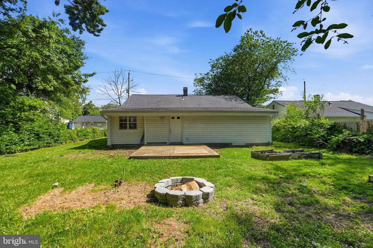 1100 Elkhart Street photo 22