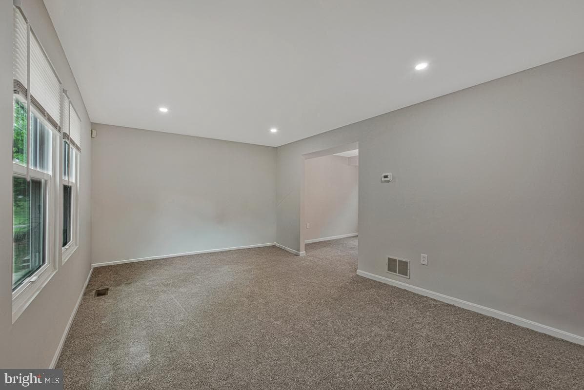 2404 Old Brooks Drive photo 5
