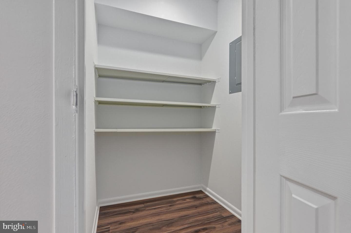 6942 Hanover Parkway #200 photo 16