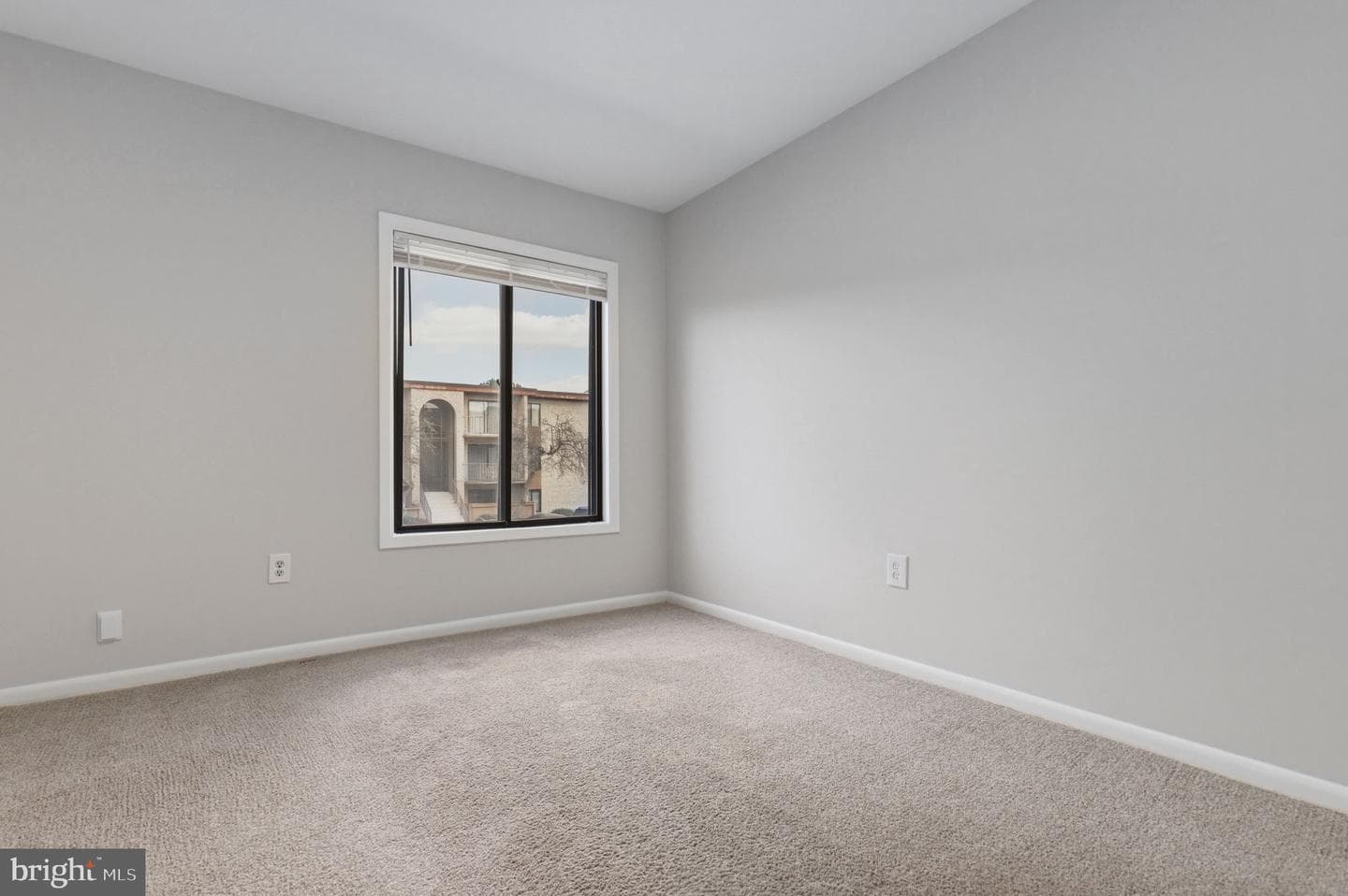 6942 Hanover Parkway #200 photo 19