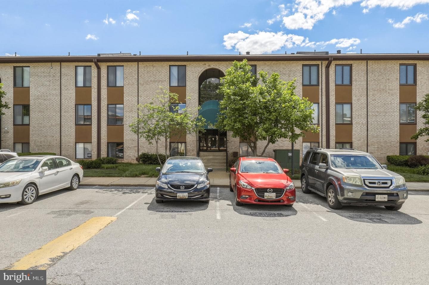 6942 Hanover Parkway #200 photo 30
