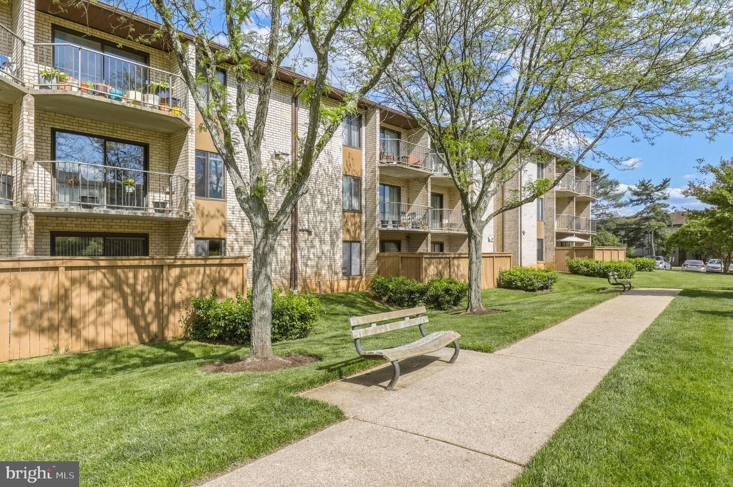 6942 Hanover Parkway #200 photo 34