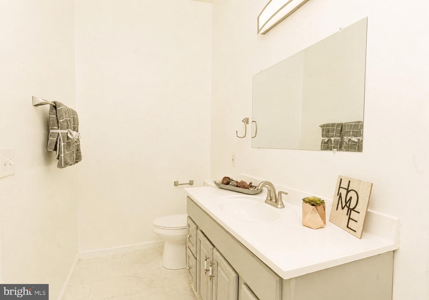 2103 Willowtree Lane photo 34
