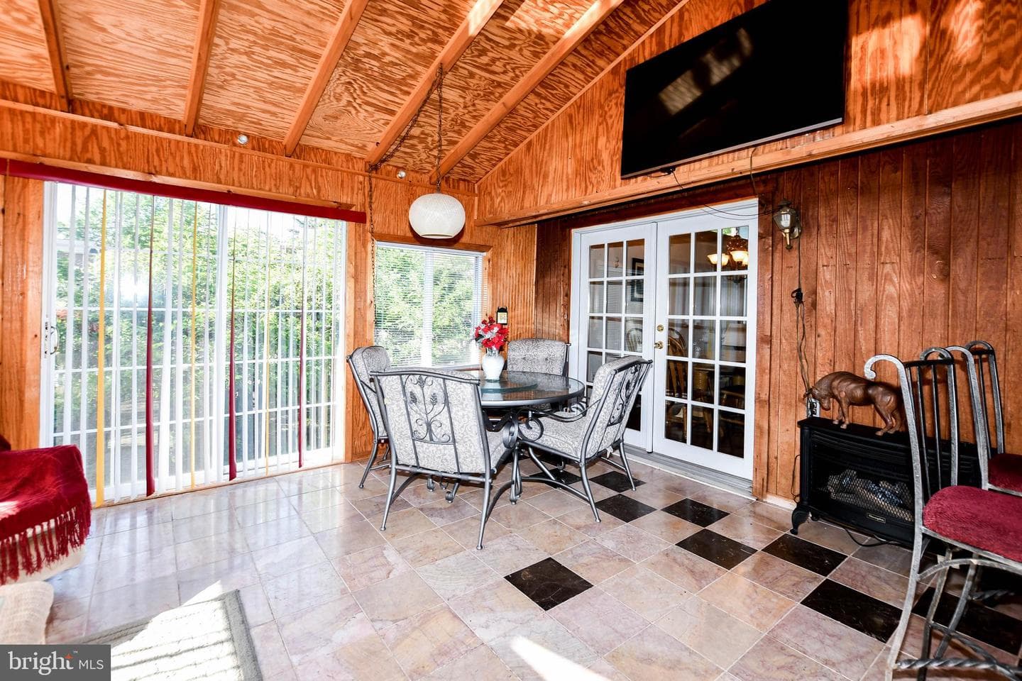 1019 Cedar Heights Dr photo 19