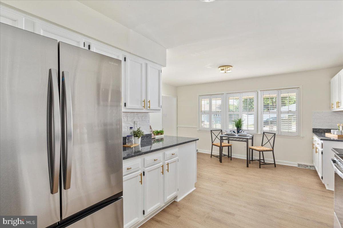 13021 Chalfont Avenue photo 13