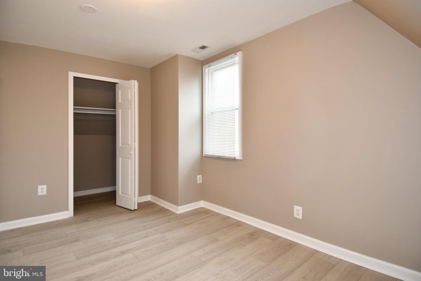 5301 Tilden Road photo 13
