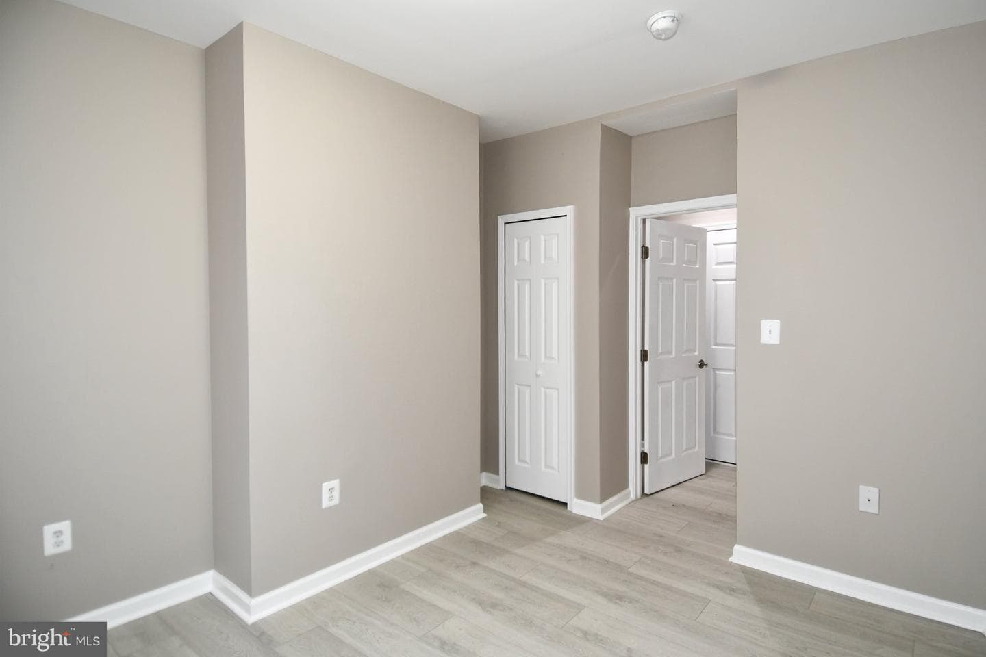 5301 Tilden Road photo 14