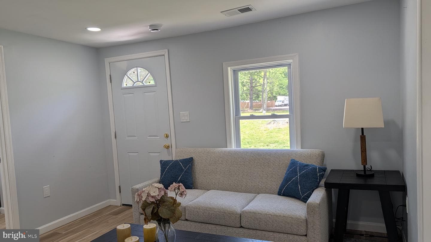16110 Bealle Hill Road photo 3