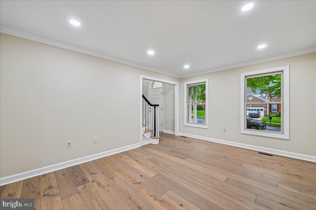 10611 Foxlake Drive photo 29