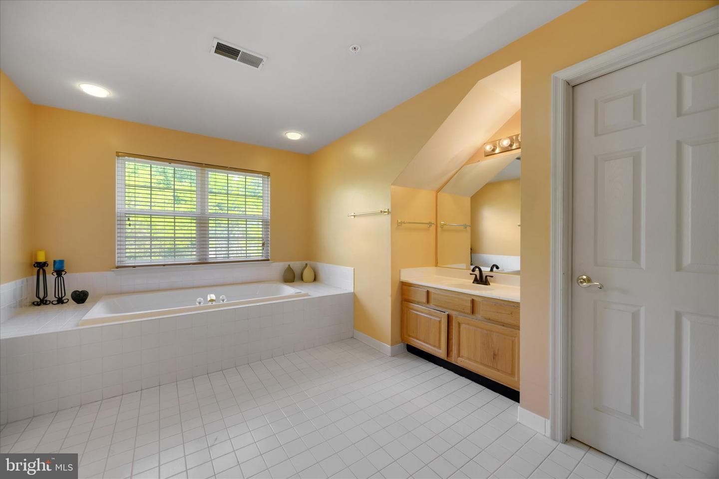 3303 Dunwood Ridge Terrace photo 36
