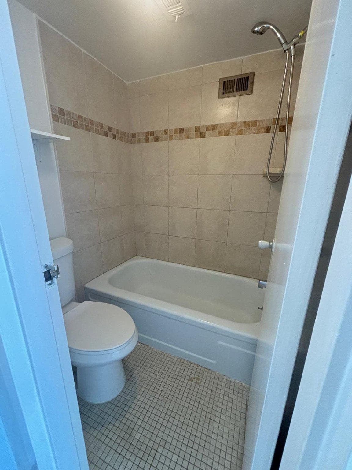 1836 Metzerott Road #1720 photo 16