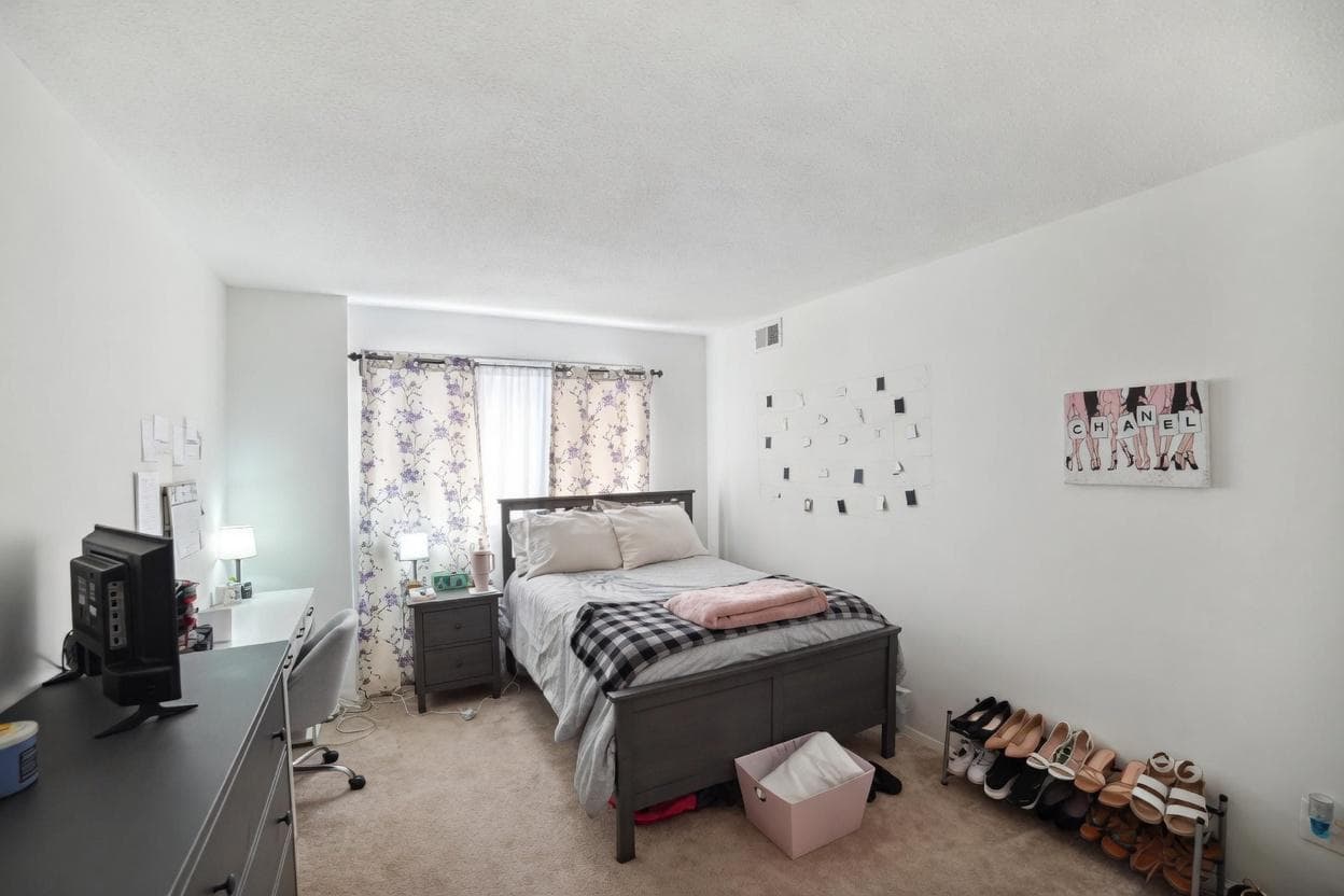 1836 Metzerott Road #1720 photo 18