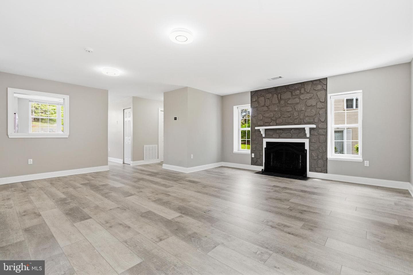 8617 Cipriano Springs Court photo 6