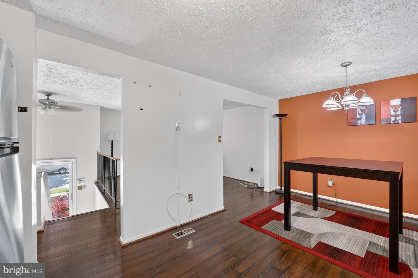 10702 Hollaway Drive photo 6